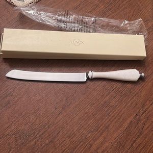 Wedding promises Opal Innocence cake knife